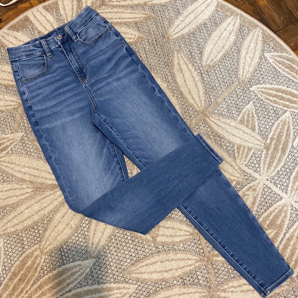 AE Next Level Super High Waist Jeans